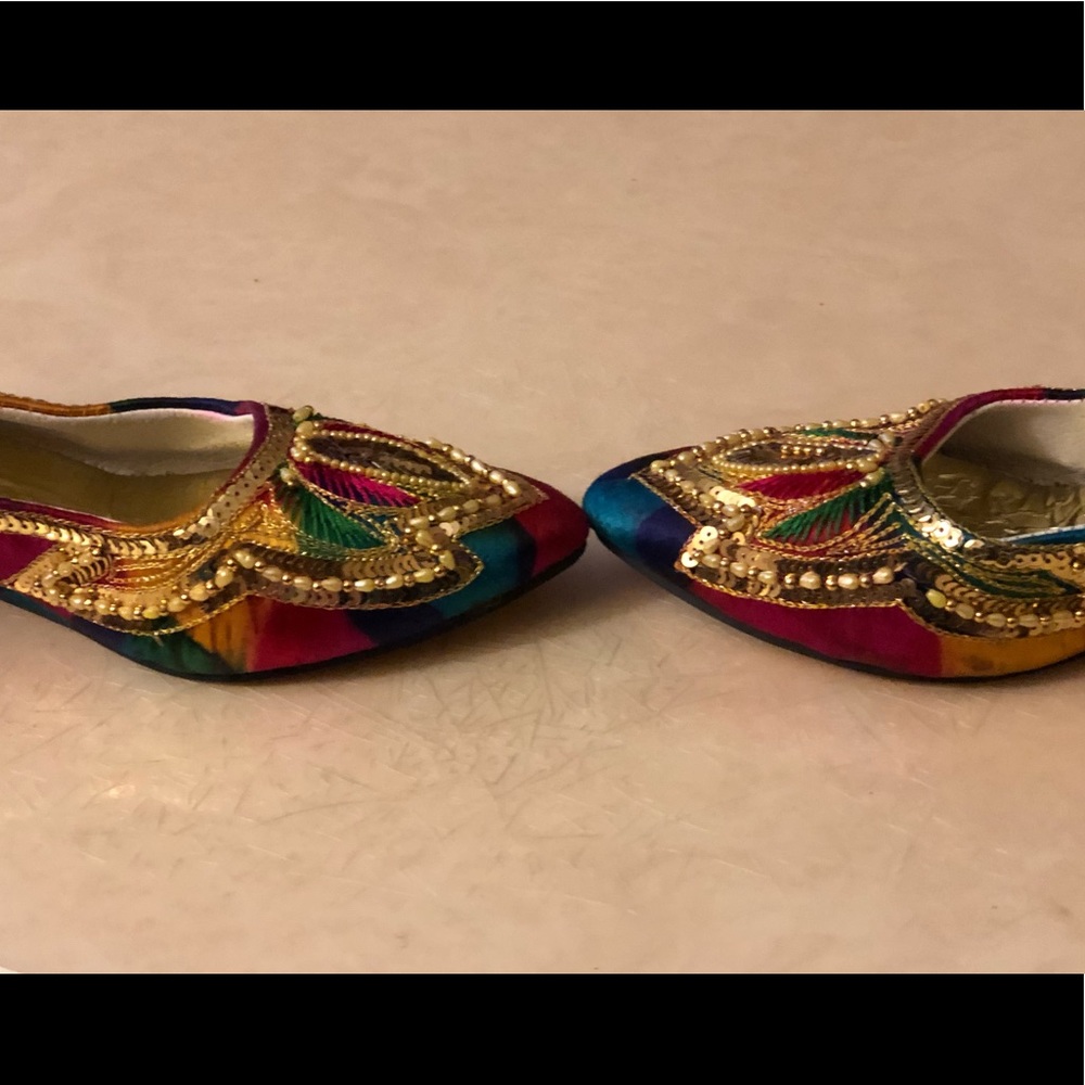 Vintage Indian kitten heel - Picture 1 of 8